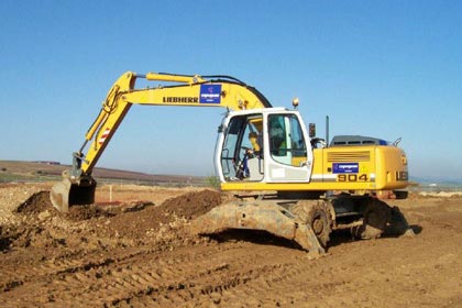 LIEBHERR 904